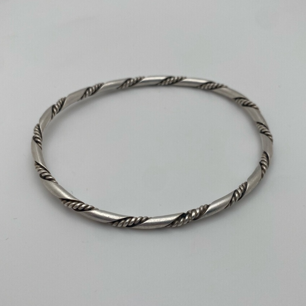 Sterling Silver 925 Twist Bangle Bracelet - Picture 3 of 5